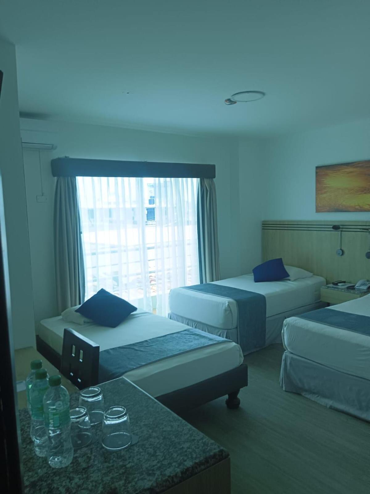 Hotel Mar Azul Manta Eksteriør bilde